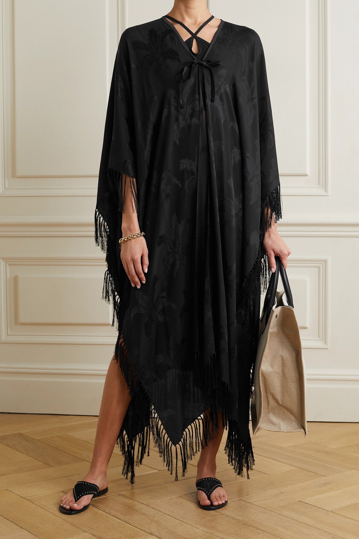 Grand Kaftan Jacquard Black Poncho